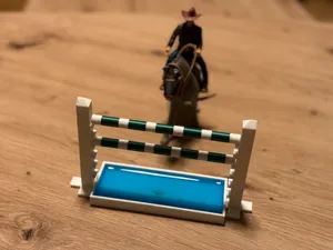 Reiten Turnier Wassergraben Reithindernis V1