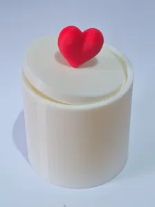 Cute storage pot with heart handle!