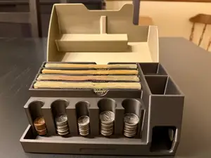 Cash Box for US Currency - make change easily