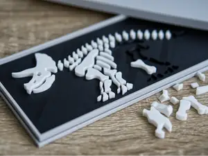 Triceratops, Bones in the Sand - a dinosaur jigsaw