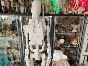 LIFE SIZE STAR WARS B1 Battle Droid (1900mm)