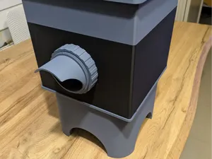 Chicken feeder with no waste (All parts printed!)