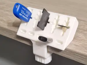 Multi memory card desk holder