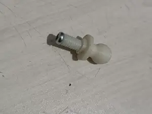 VW T5 Transporter light cluster retainer v2