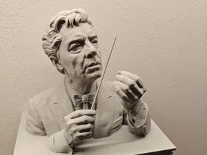 Herbert von Karajan Sculpture