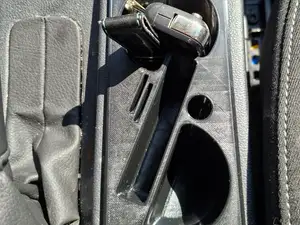 Wide Phone Tray for Škoda Octavia 2020