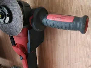 Milwaukee M18 Grinder holder