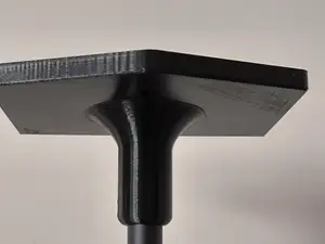 LG soundbar S95TR rear speakers stand