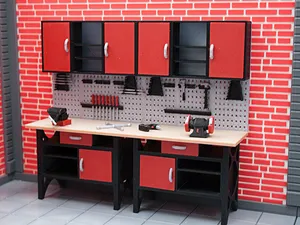 Miniature Workbench with tools for diorama, 1:18