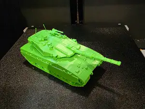 Modern Battle Tank 3D Model