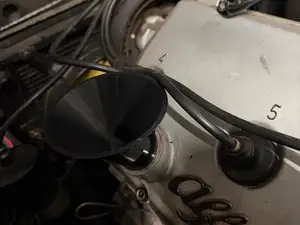 Alfa Romeo Busso V6 oil funnel