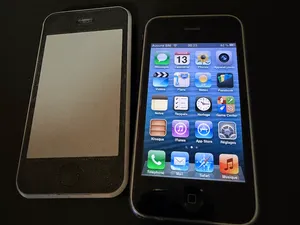 Iphone 3G or 3GS replica