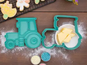 Tractor cookie cutter