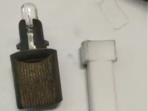 Tool for changing light on a VW Sharan