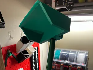 Small dust pan