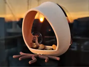 Connectable Bird Feeder