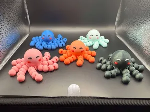 Cute Tiny Articulated Kawaii Octopus