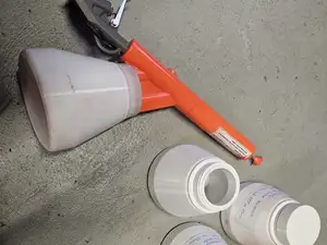 Powder Coating bottle (VEVOR)