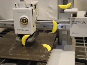 Mini Magnetic Banana