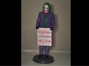 Joker - Customizable Message (150mm Figure)