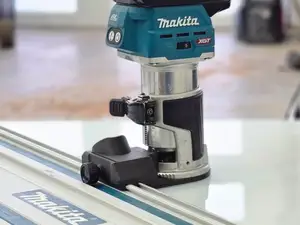 V3 Makita & Festool track compatible router base.