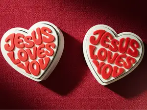 Jesus Loves you Fidget Clicker