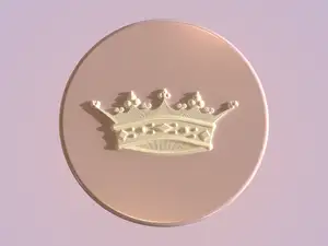 Golden crown on the marquisate button