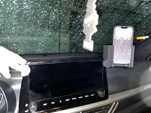 21-24 Kia Forte GT iphone screen phone Mount