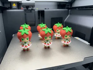 Strawberry Shortcake keychaine multicolor