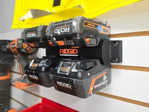 Ridgid 18V Battery Wall Mount – 2 & 4-Slot Holders