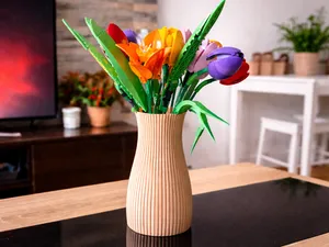 Vase pour Fleur L.E.G.O Tulipes