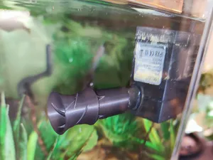 Générateur de courant aléatoire pour mini pompe