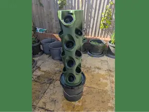 Tower Hydroponic System