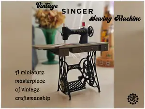 Vintage Singer Sewing Machine – Functional Model