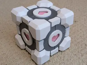 Portal Companion Cube box