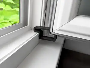 Window Stopper – Strong & Simple (v2)