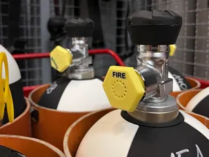 Protective cap - firefighter BA cylinders 2.0
