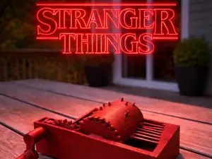 "Stranger Things - theme song" music box