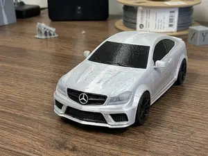 Mercedes C63 AMG
