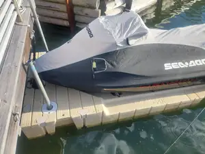 Bussning vattenskoterbrygga EZ Port Max