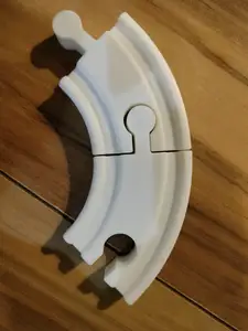 45- and 60-degree curved Brio Tracks