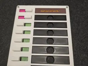 Check list with lockable sliders
