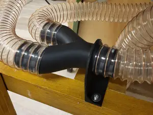 Absauganlage Verteiler 1 auf 2 mit Befestigung
