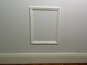 Wainscoting / decorative molding