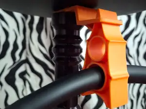 Hookah hose holder
