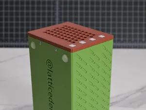 Custom 4-Bay SSD Enclosure for 2.5 inch drives