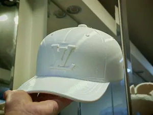 Cap LV Luxury 