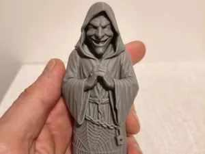 Evil Hooded Trickster – Creepy  Halloween Figurine