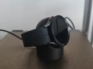 Galaxy Watch 5 Pro charger stand
