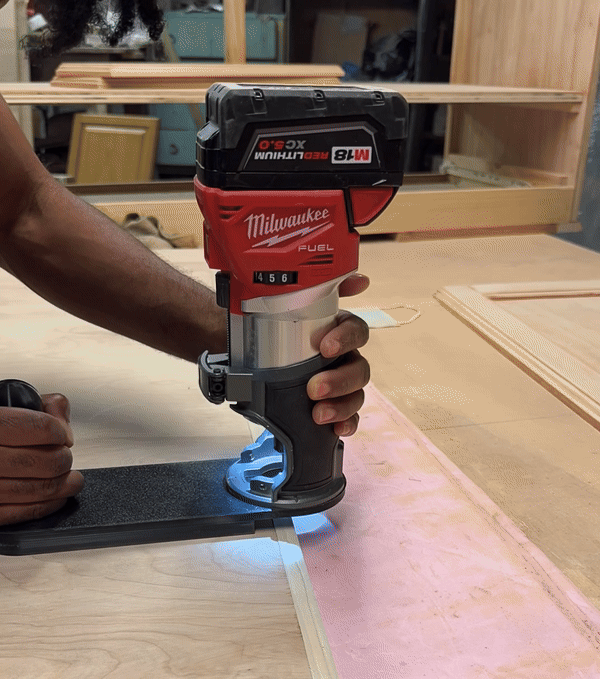 Milwaukee M18 router lipping planer base